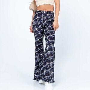 Princess Polly Ecanna Navy Blue & White Wavy Plaid High Rise Flare Pants Size 8